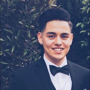 Meet your Posher, Adal